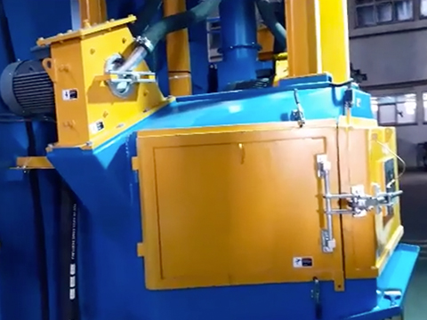 SHOT BLASTING MACHINE WITH TURNTABLE